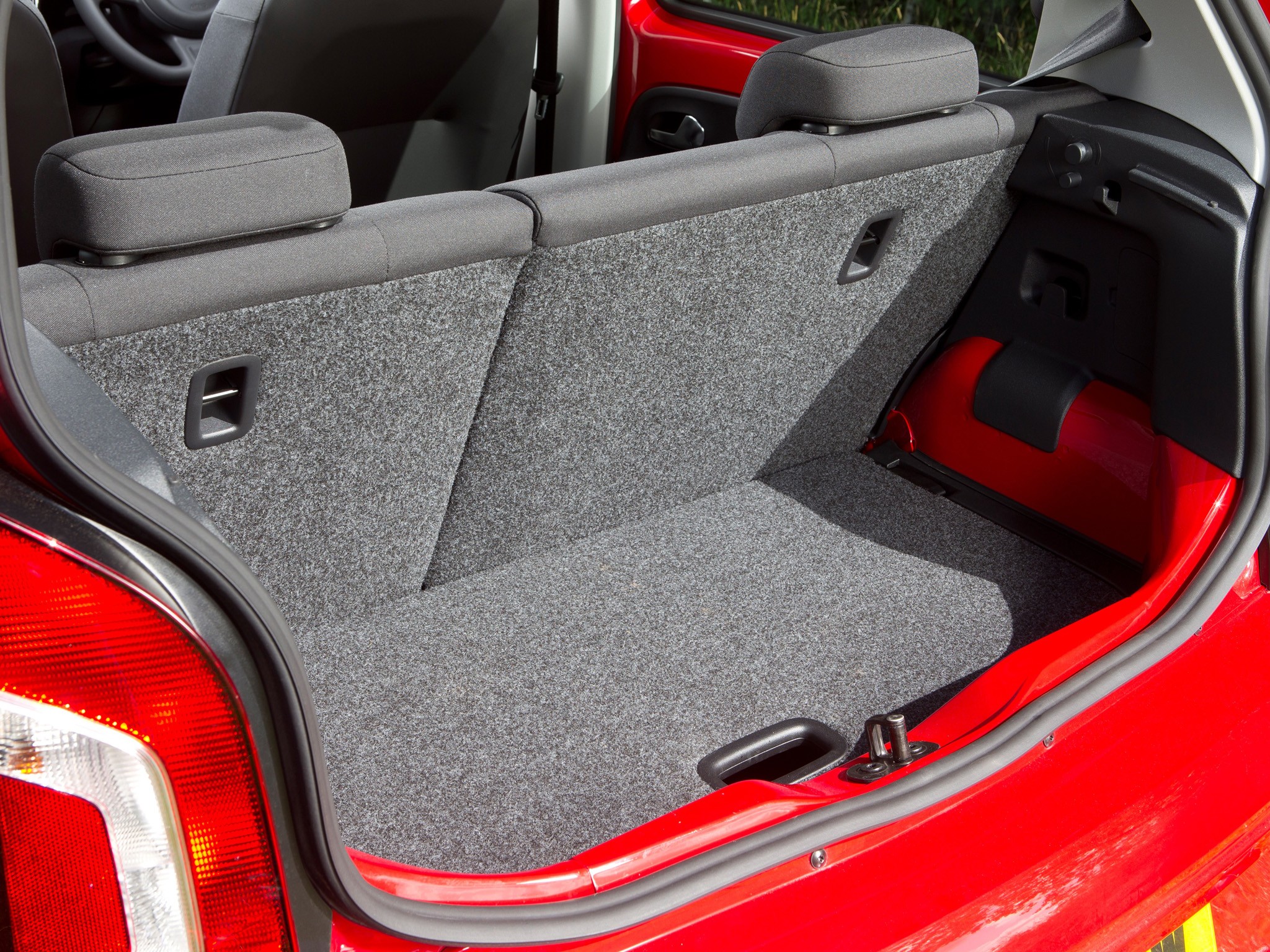 Volkswagen Up! photo 58