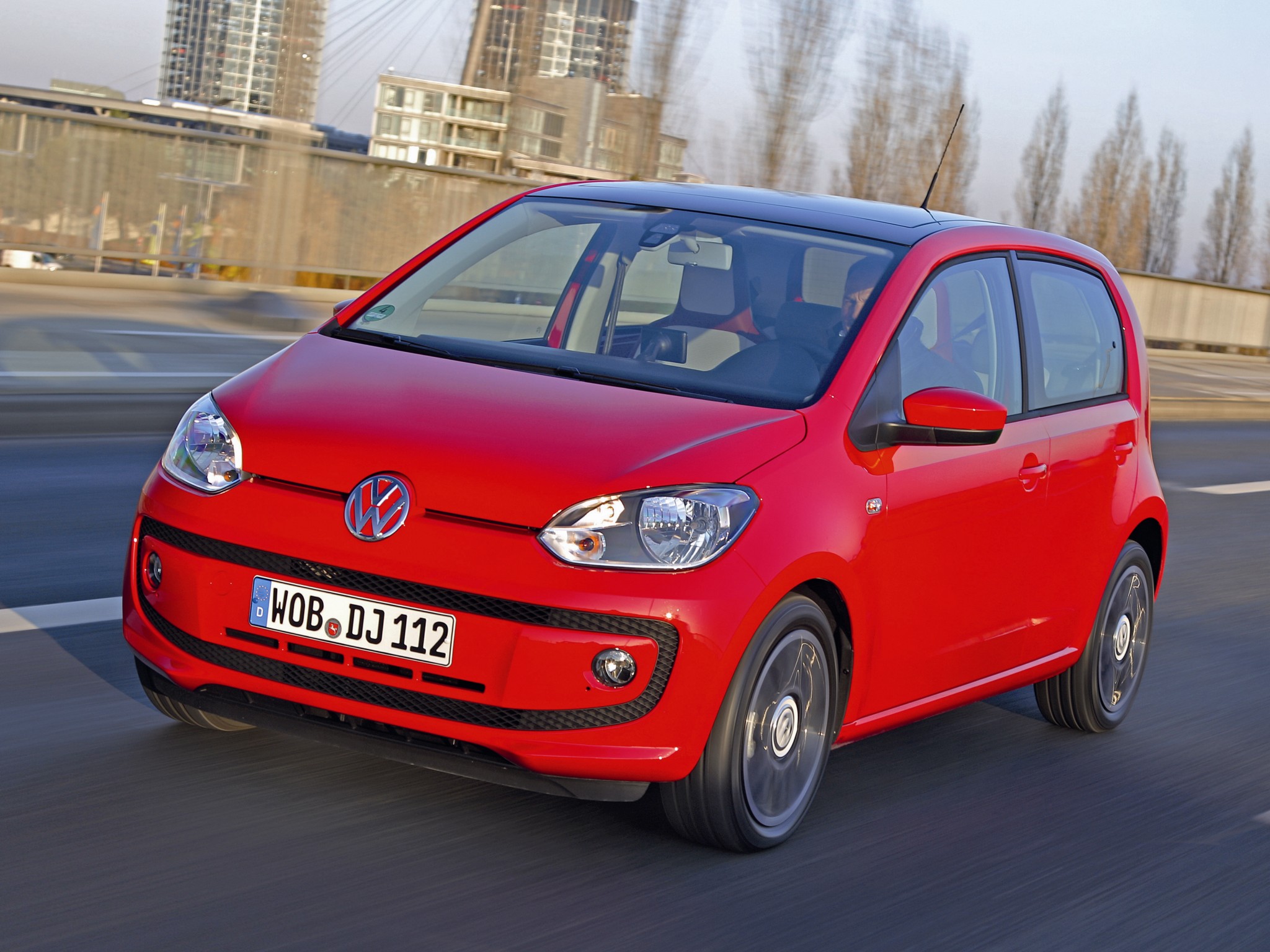 Volkswagen Up! photo 13