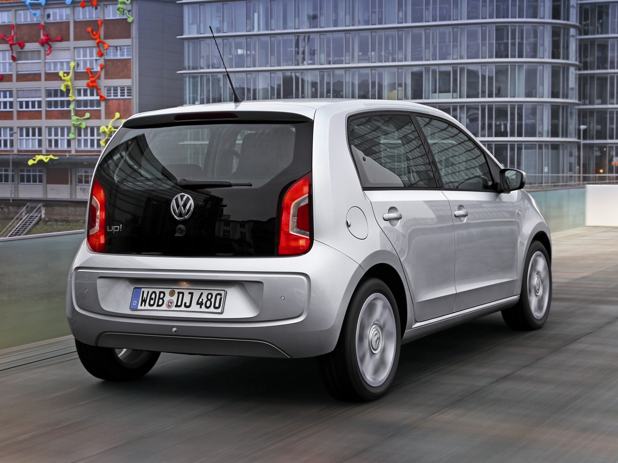 Volkswagen Up! photo 27