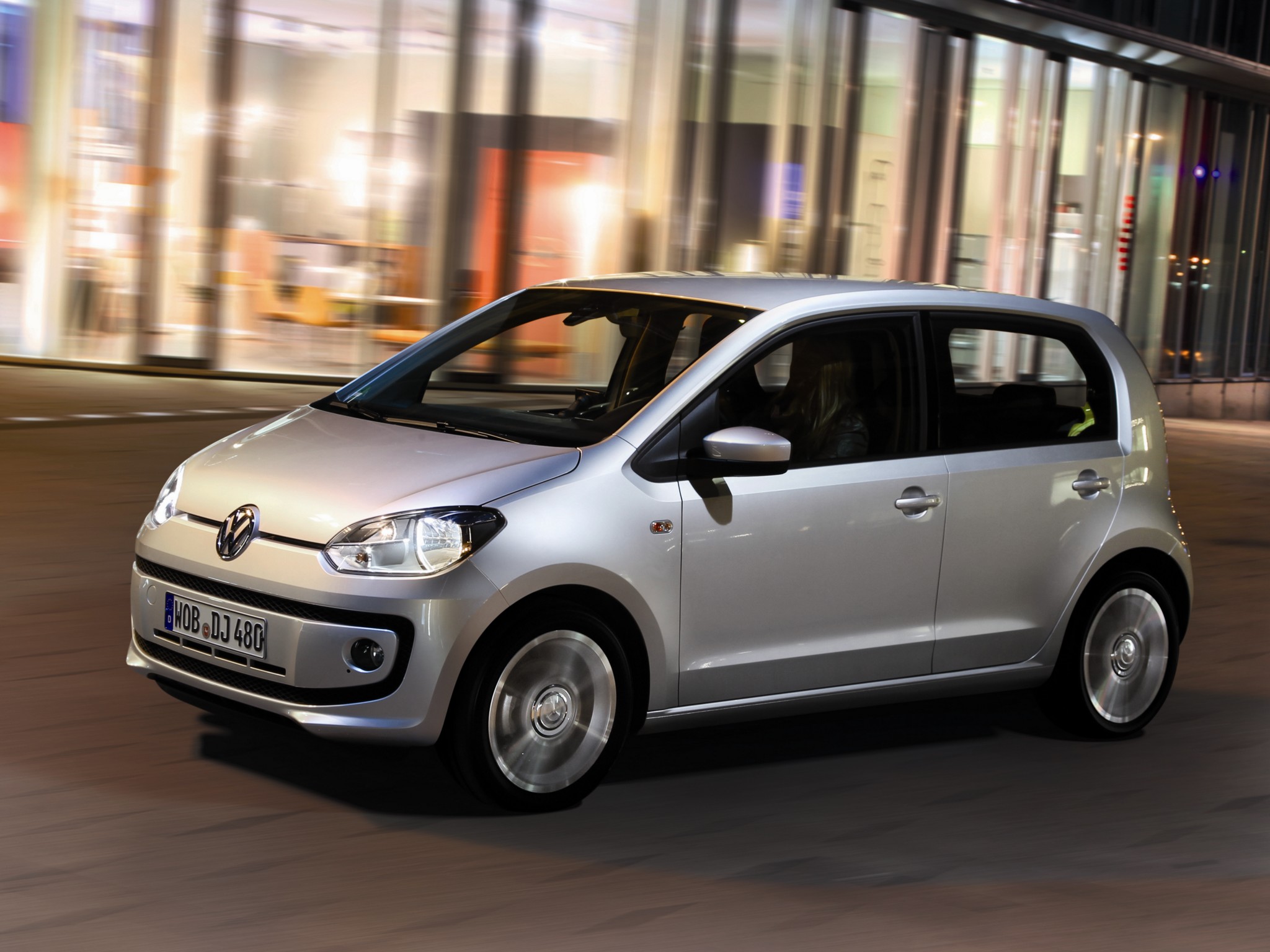 Volkswagen Up! photo 29