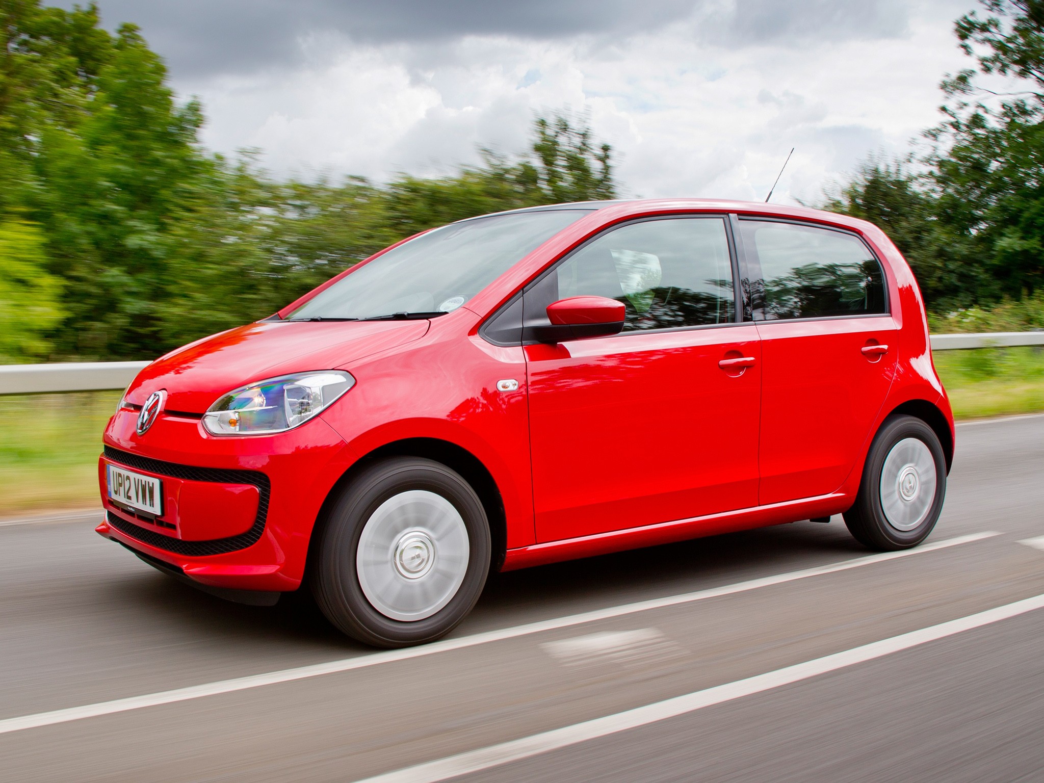 Volkswagen Up! photo 42