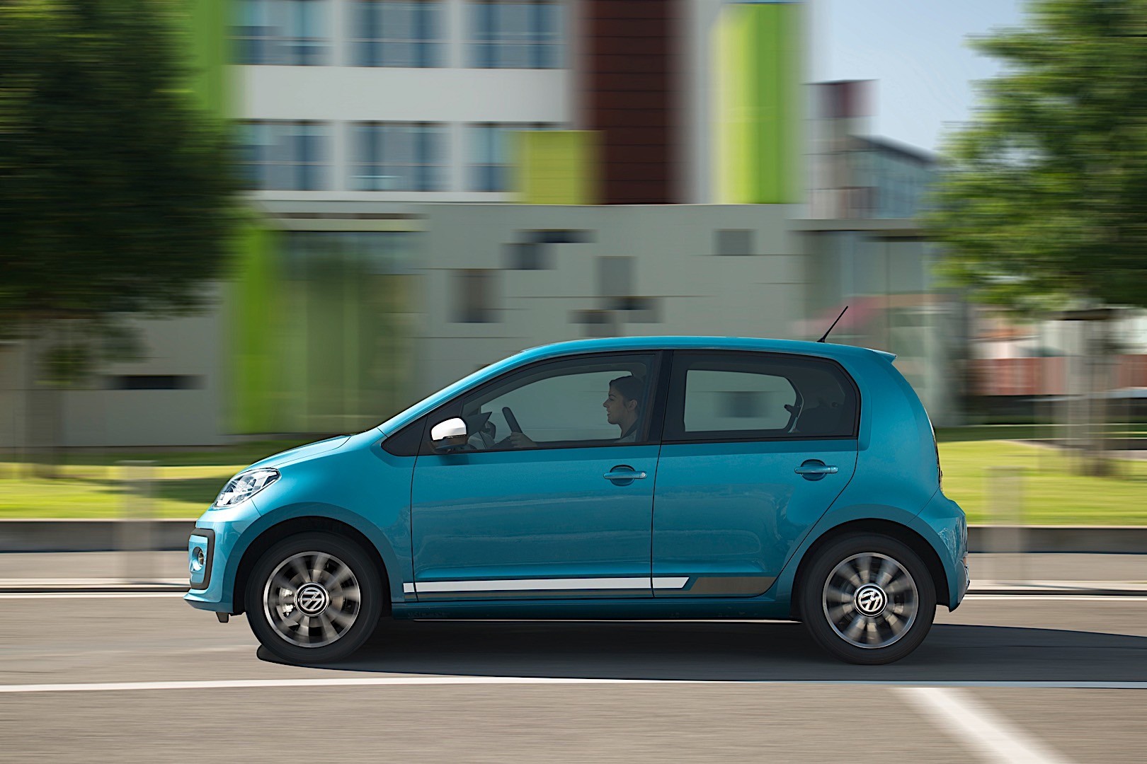 Volkswagen Up! photo 19