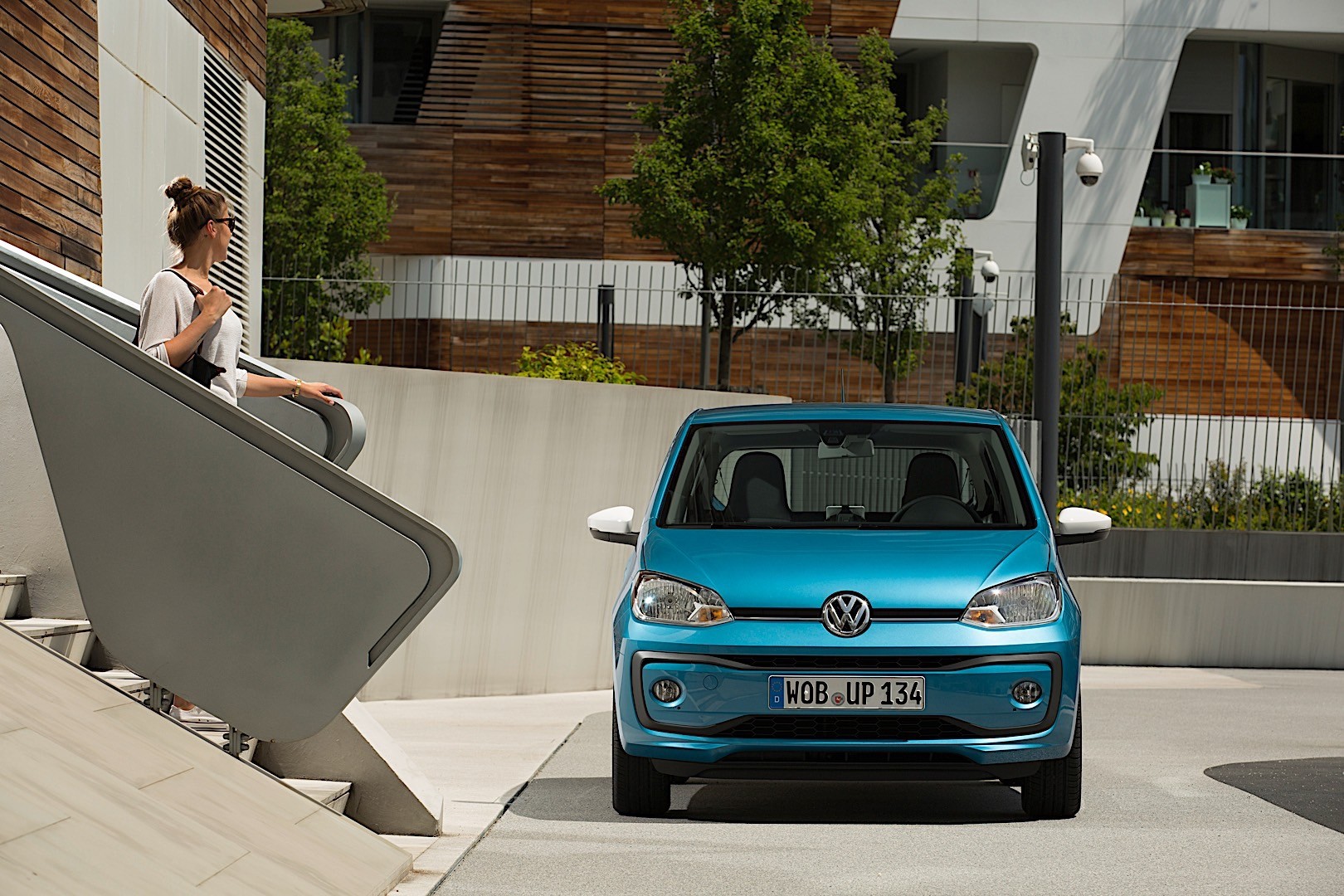 Volkswagen Up! photo 21
