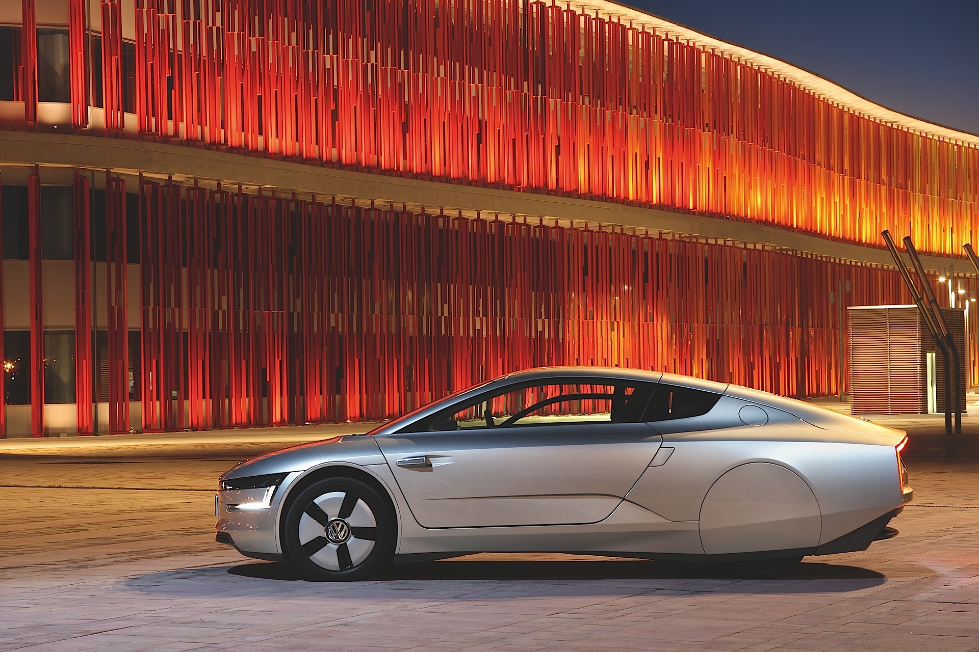Volkswagen Xl1 photo 16