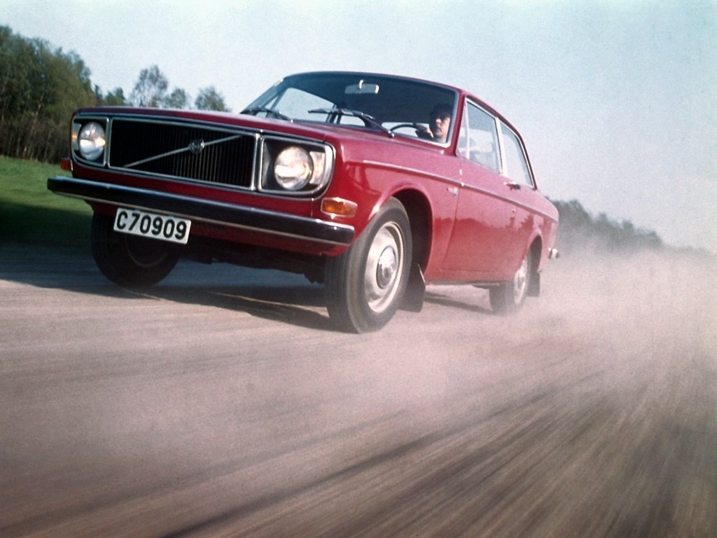 Volvo 142 photo 8