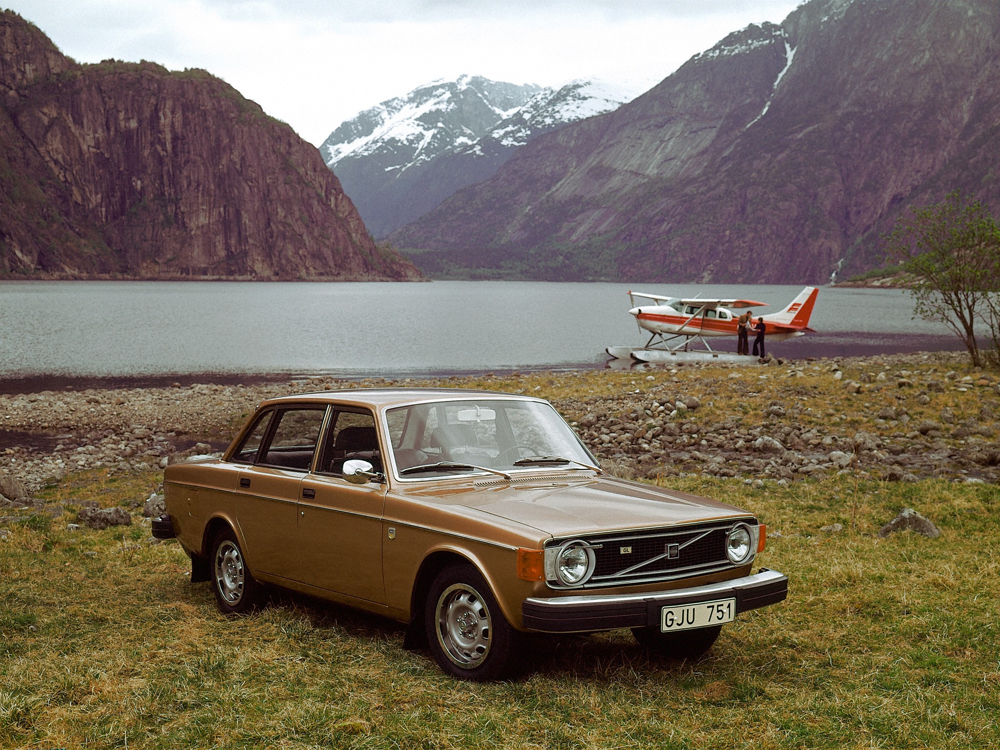 Volvo 144 photo 9
