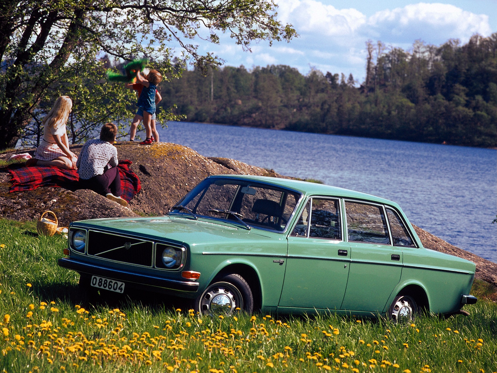Volvo 144 photo 17