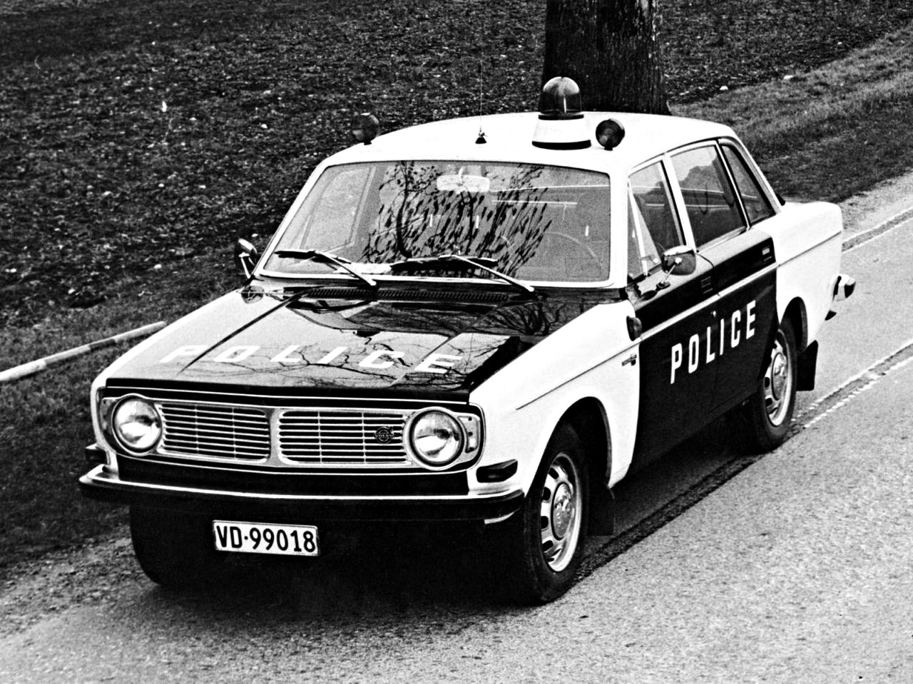 Volvo 144 photo 20