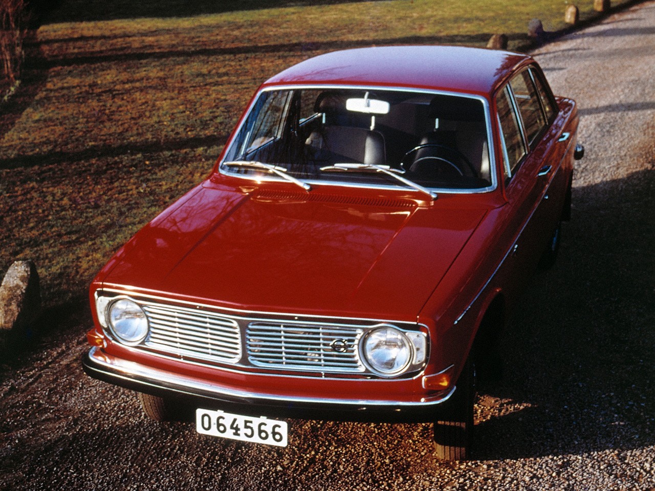 Volvo 144 photo 22