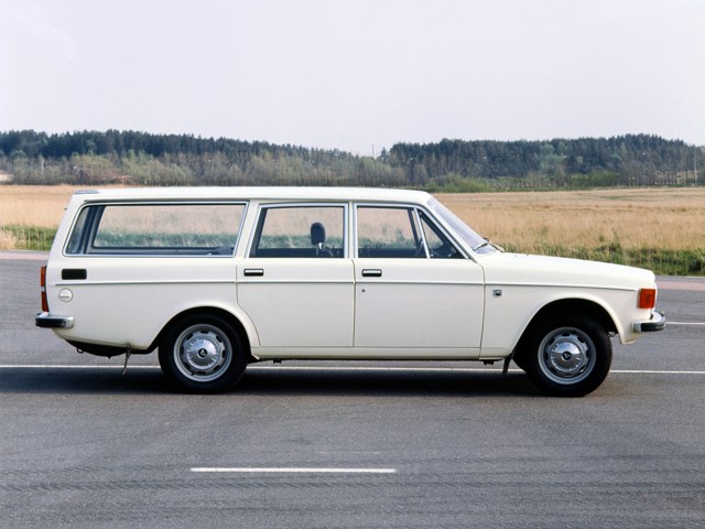 Volvo 145 Foto 9