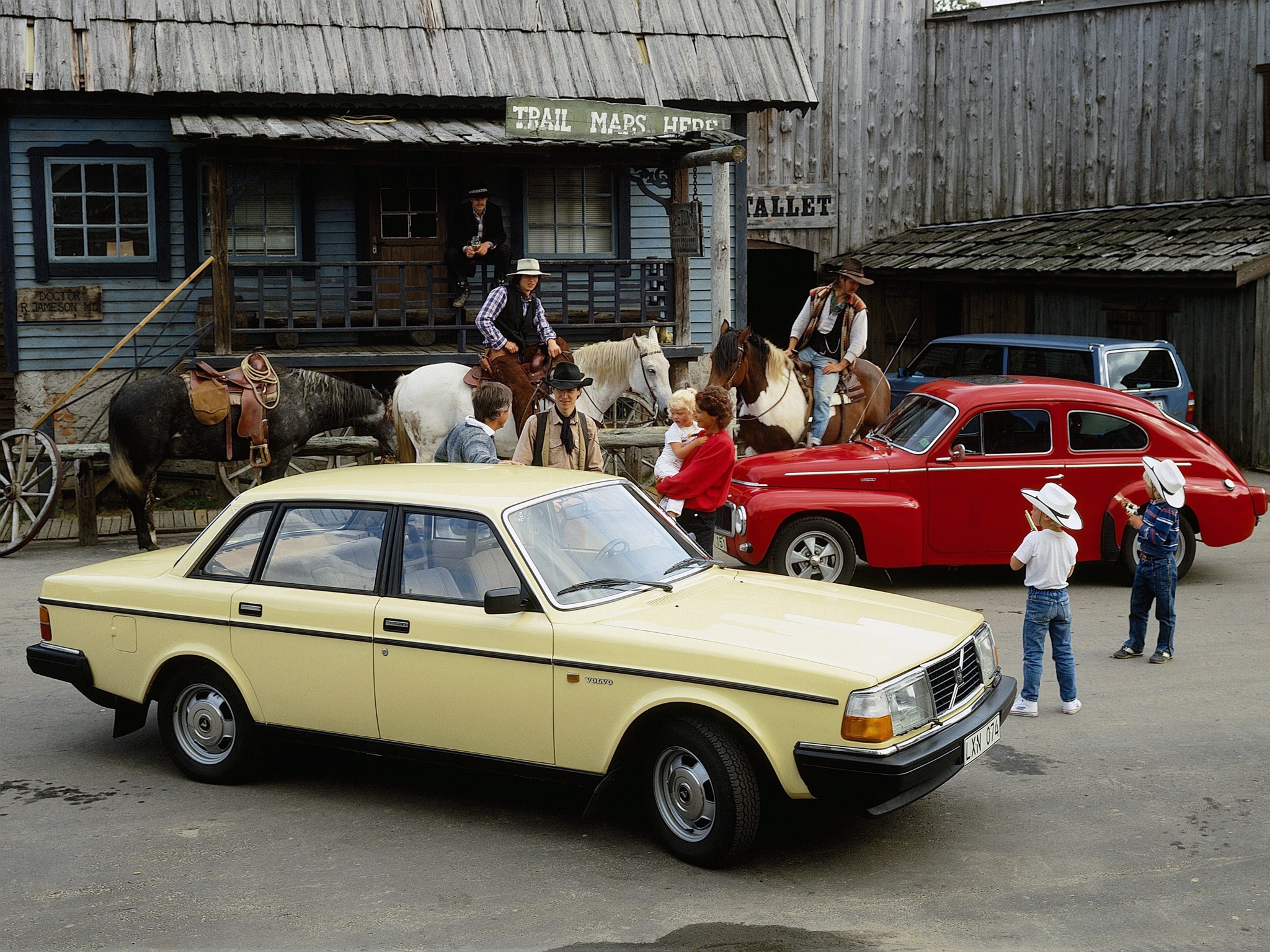 Volvo 244 photo 8