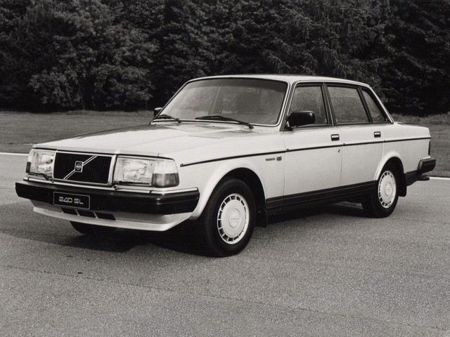 Volvo 244 photo 4