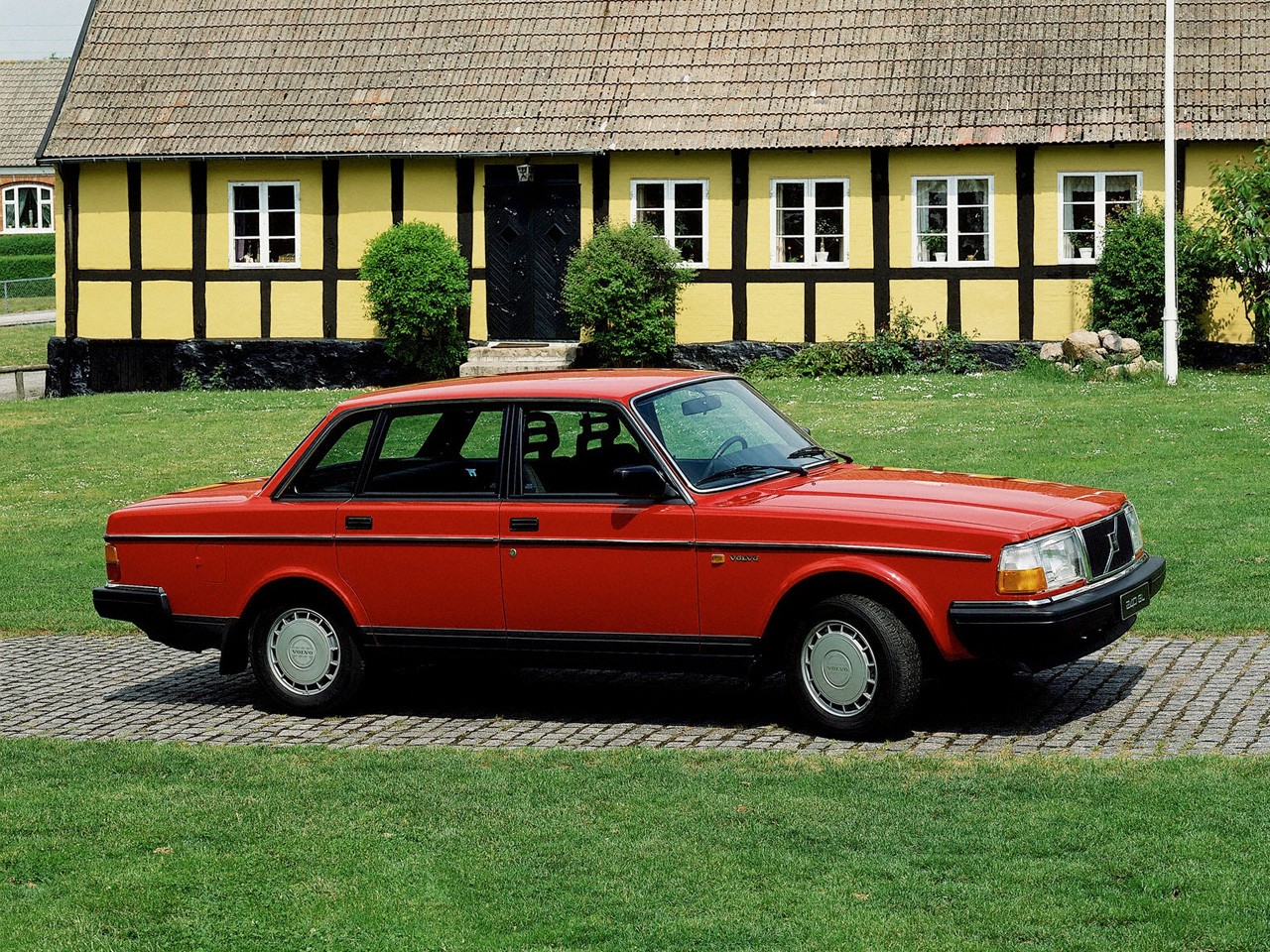 Volvo 244 photo 5