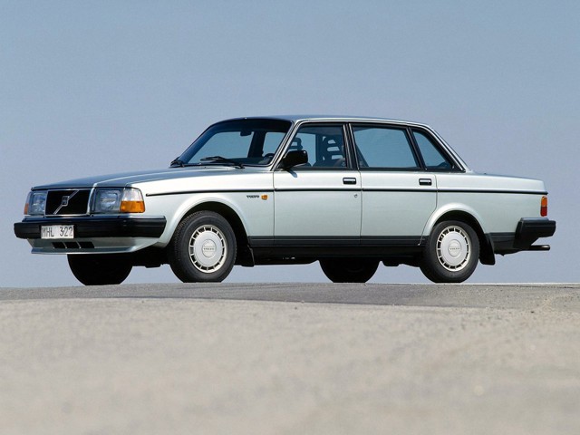 Volvo 244 photo 7