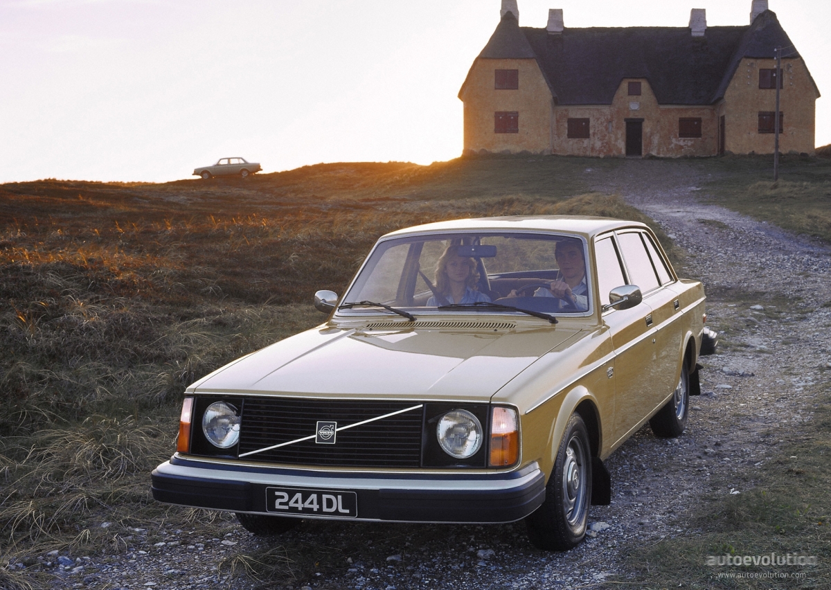 Volvo 244 photo 2