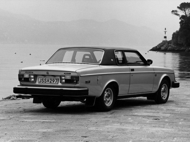 Volvo 262 Foto 11