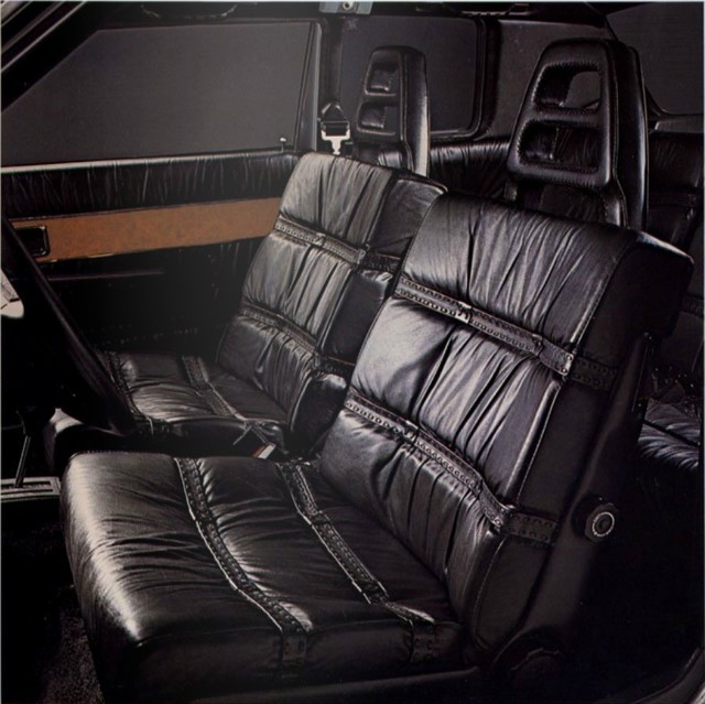 Volvo 262 Foto 22