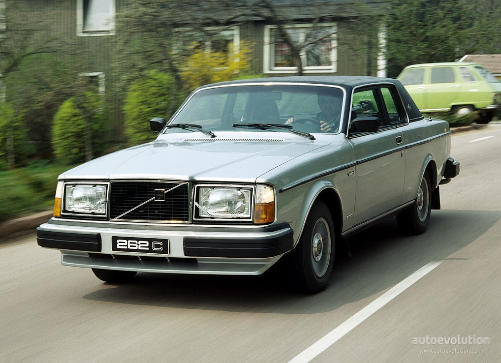 Volvo 262 photo 3