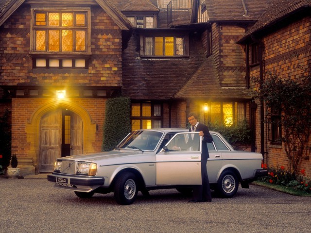 Volvo 264 foto 12