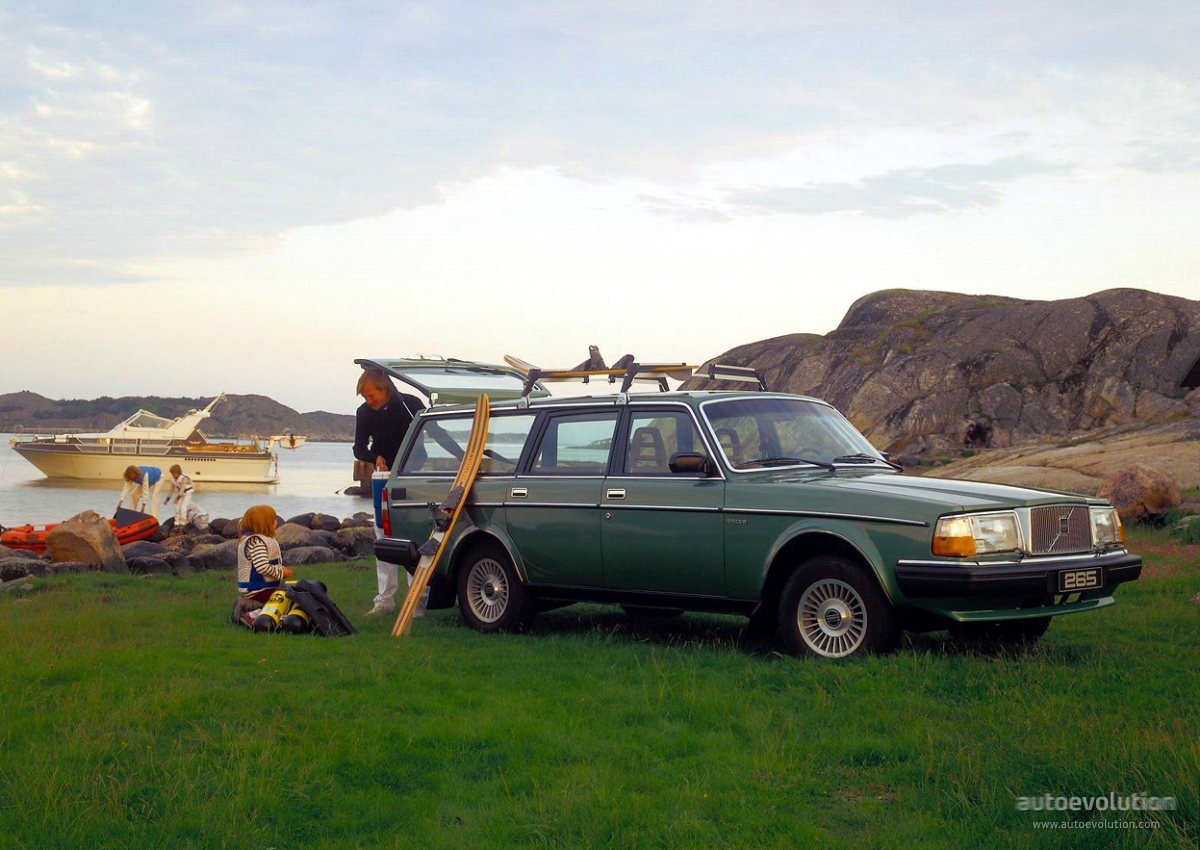 Volvo 265 photo 2