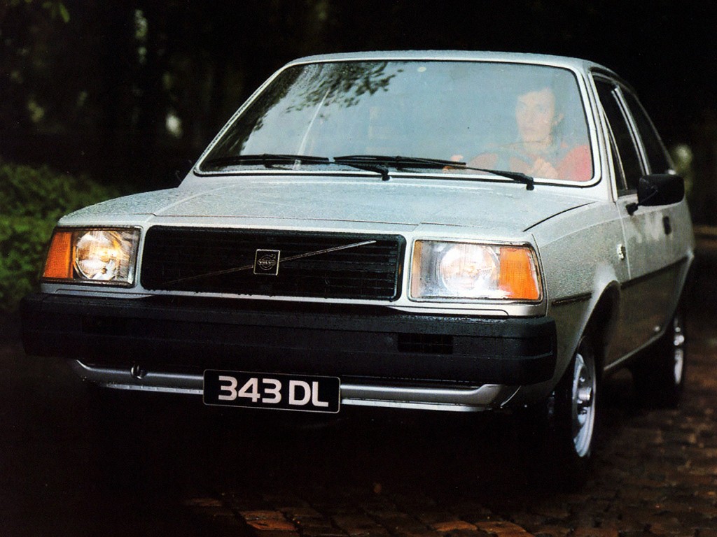 Volvo 343 photo 8