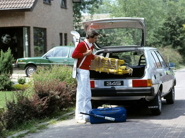 Volvo 345 Foto 4