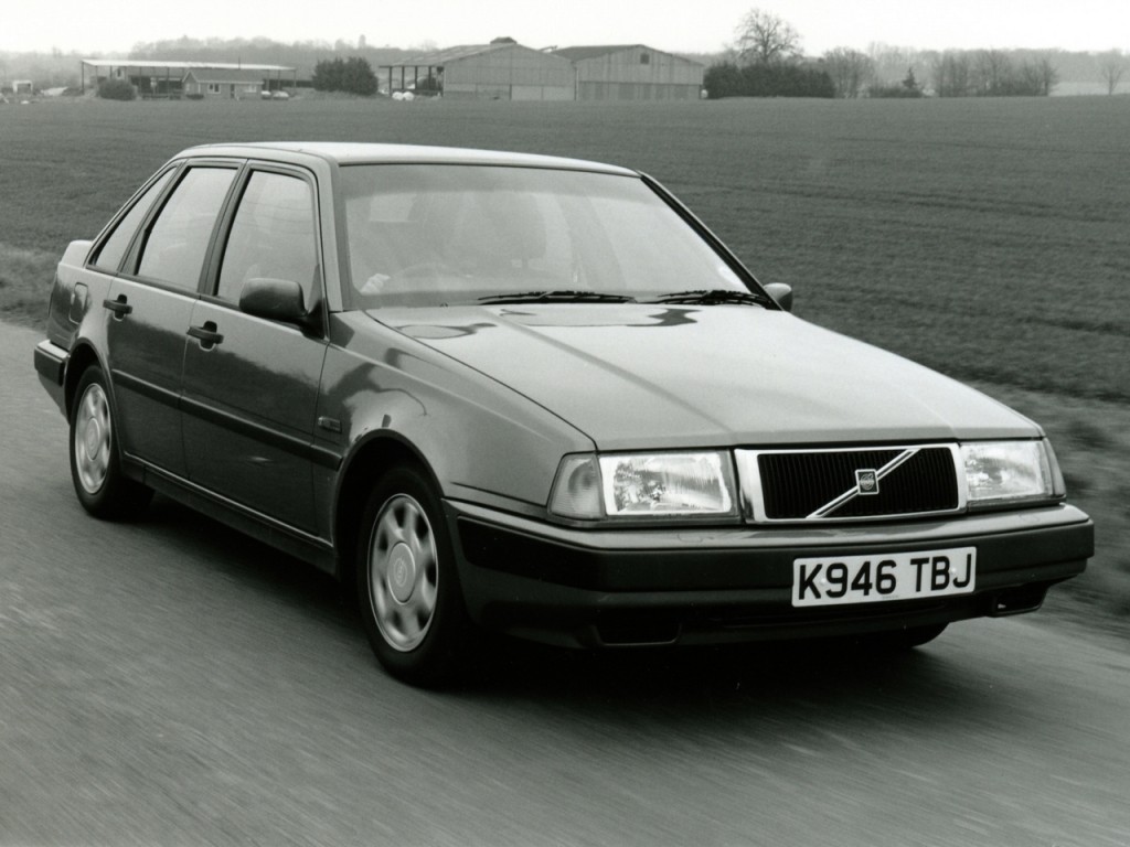 Volvo 440 photo 12