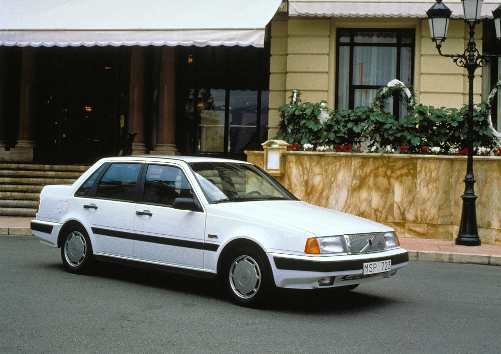 Volvo 460 photo 6