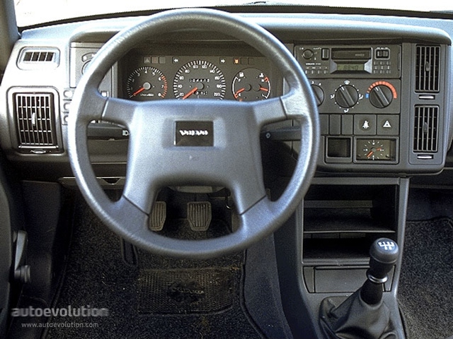 Volvo 460 Foto 11