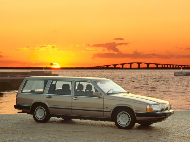 Volvo 760 Estate foto 2