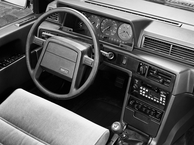 Volvo 760 Foto 29