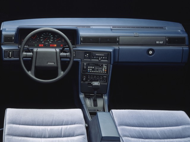Volvo 760 Foto 30