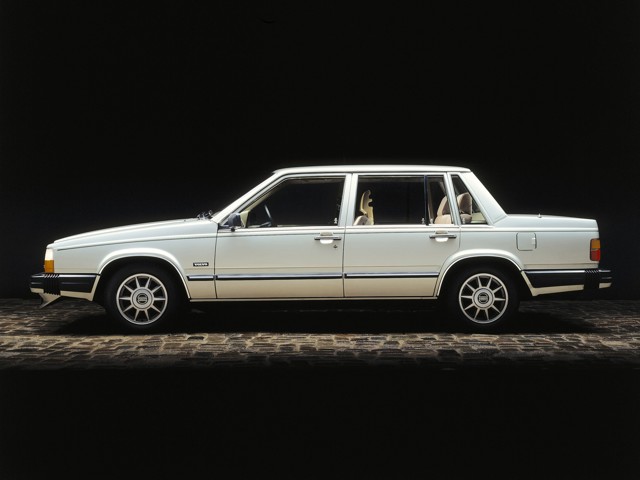 Volvo 760 Foto 22