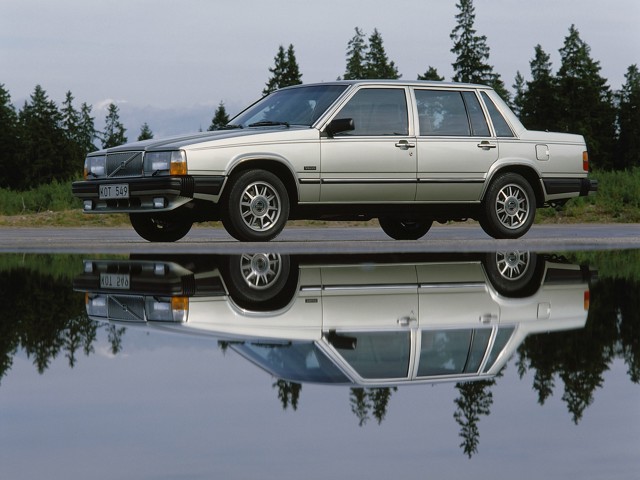 Volvo 760 Foto 25
