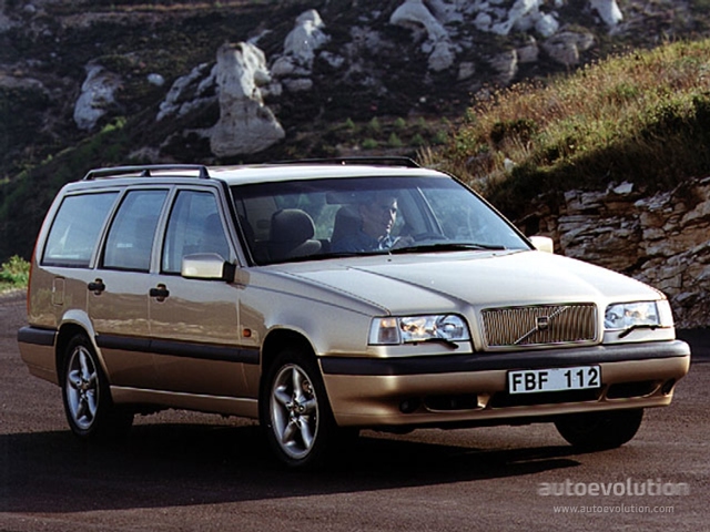 Volvo 850 Estate photo 1