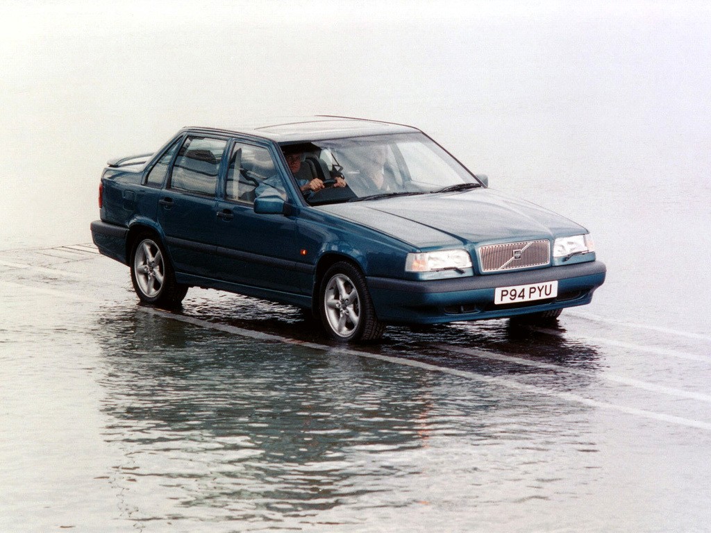Volvo 850 photo 8