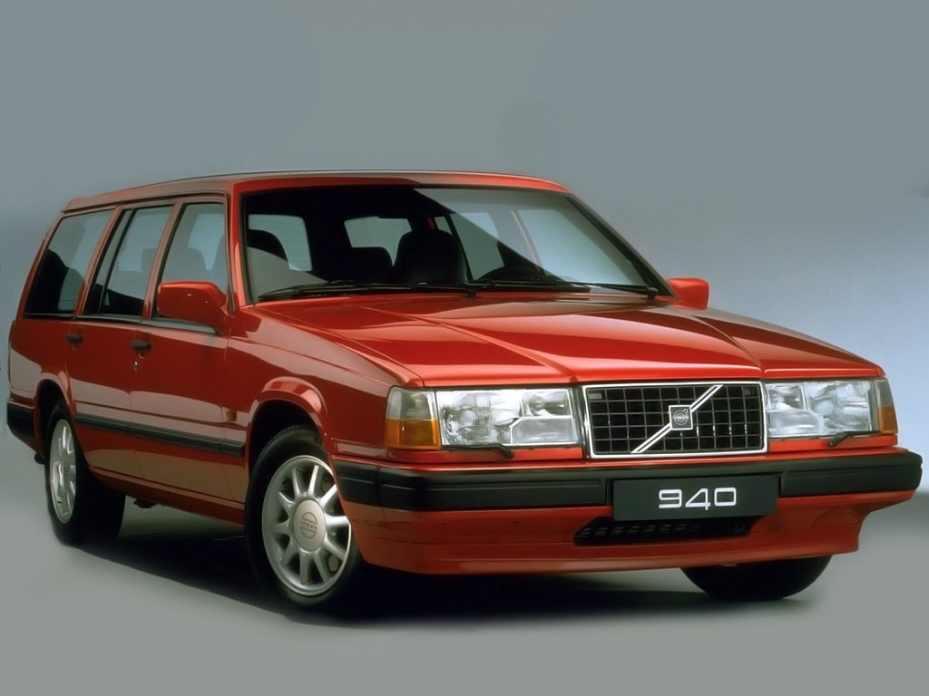 Volvo 940 Estate photo 10