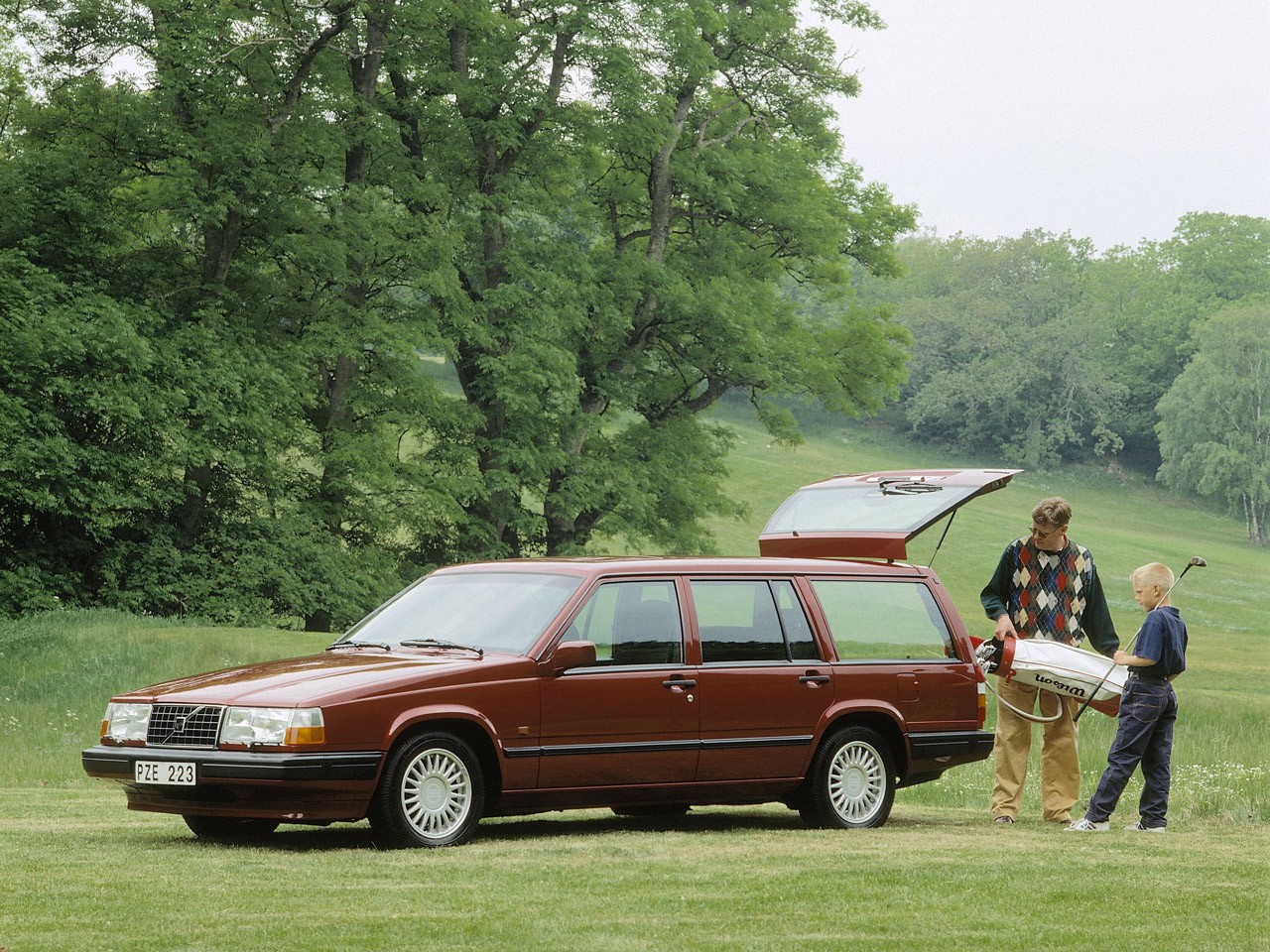 Volvo 940 Estate photo 8