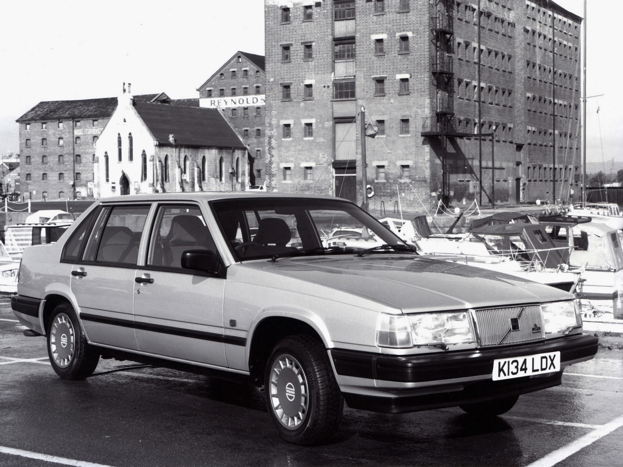Volvo 940 photo 12