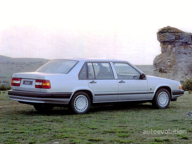 Volvo 940 photo 2