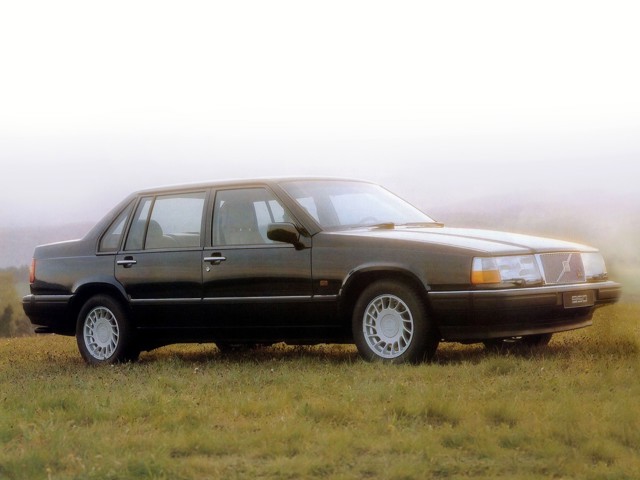 Volvo 960 photo 2