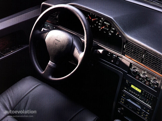 Volvo 960 photo 3