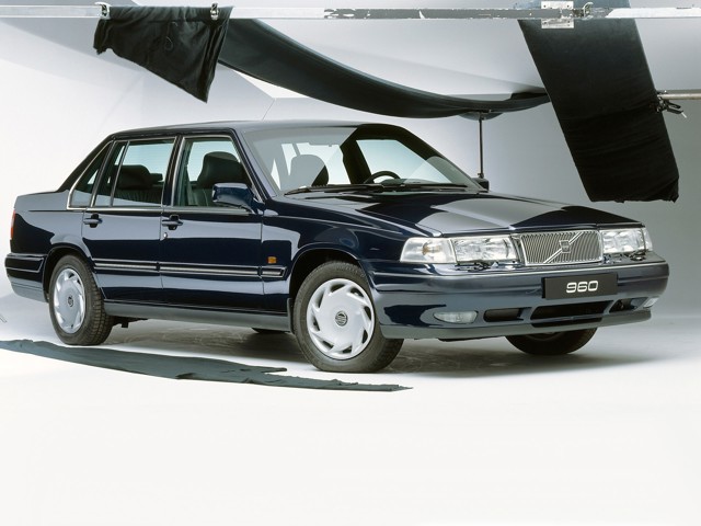 Volvo 960 photo 5
