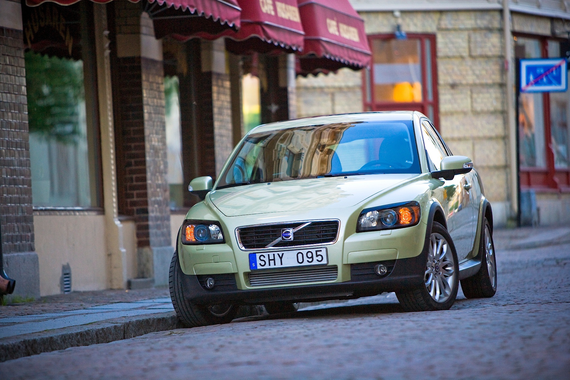 Volvo C30 photo 10