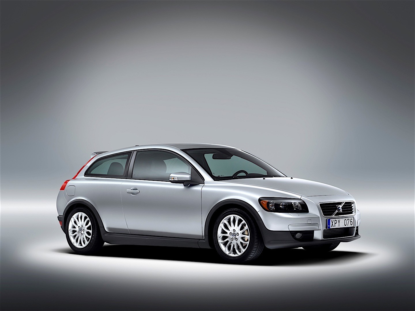 Volvo C30 photo 18