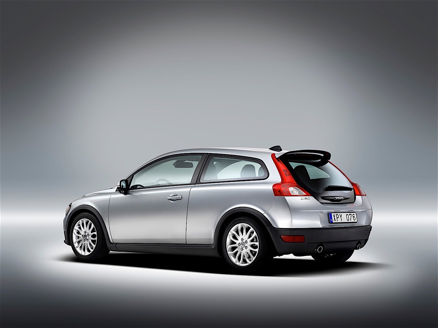 Volvo C30 photo 21