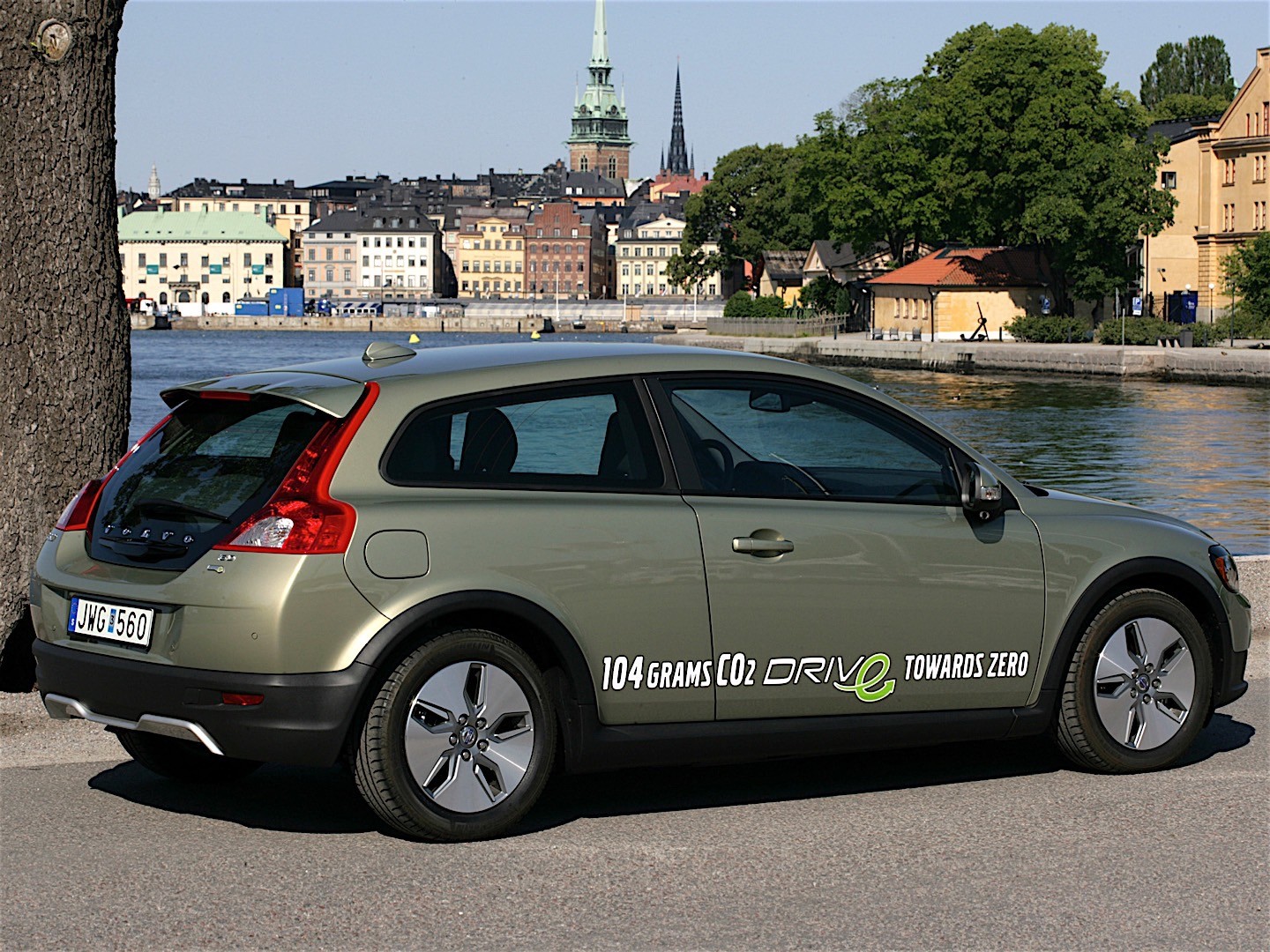 Volvo C30 photo 40