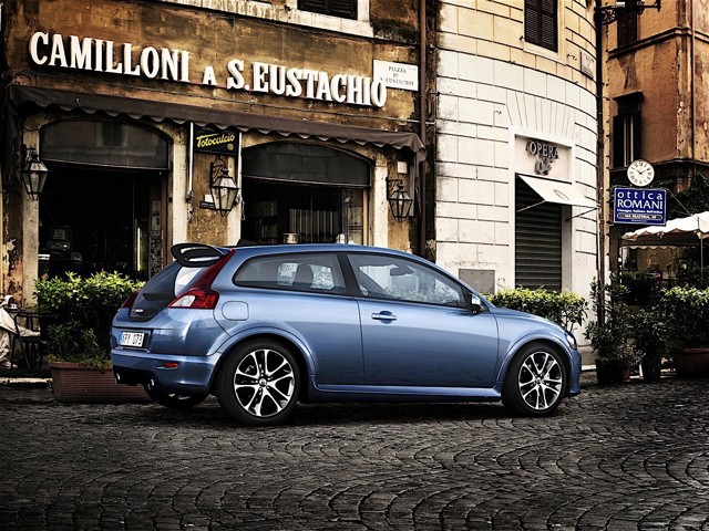 Volvo C30 photo 49