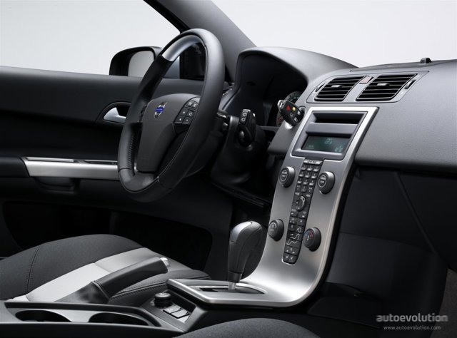 Volvo C30 photo 54