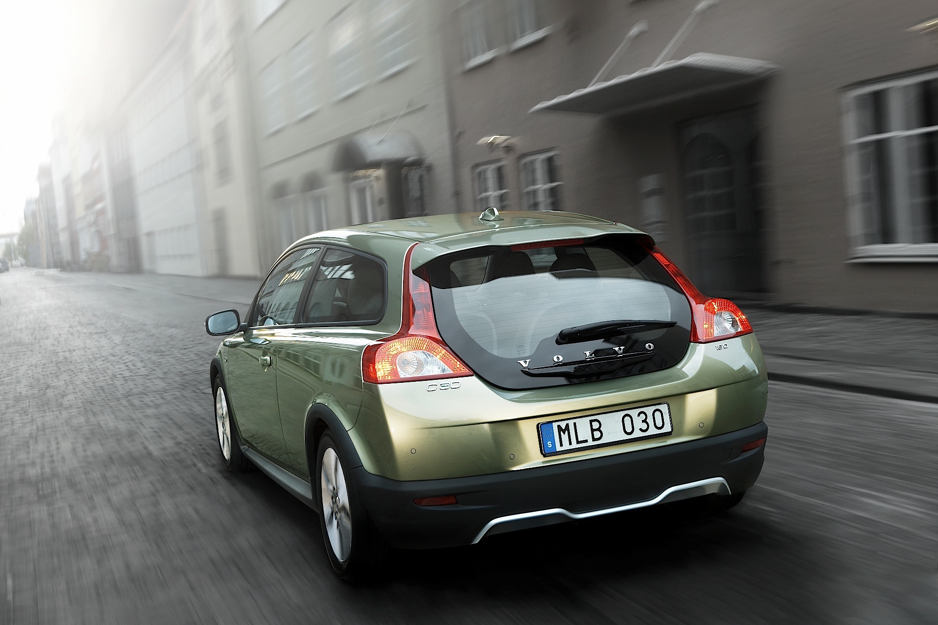 Volvo C30 photo 20